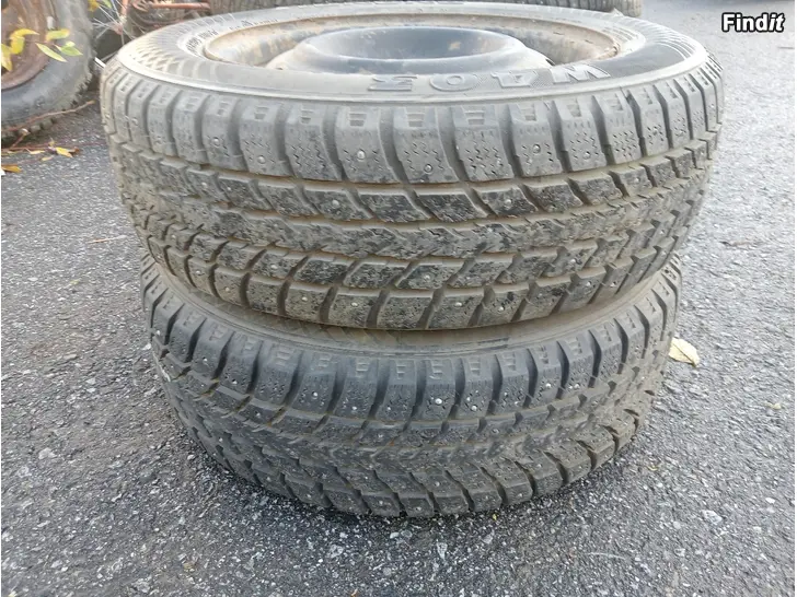 Myydään Nastarenkaat 185/65R14 vanteet 5-100 VAG