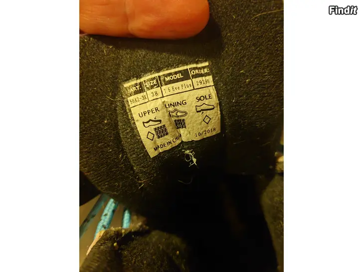 Säljes Skidskor  skrinnskor