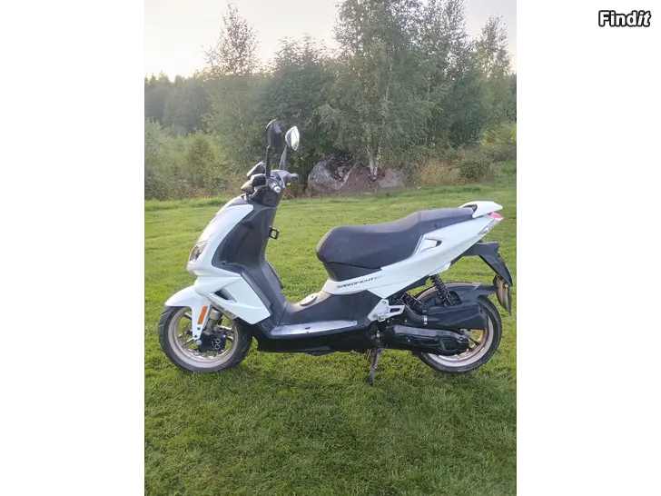 Säljes Peugeot Speedfight 4