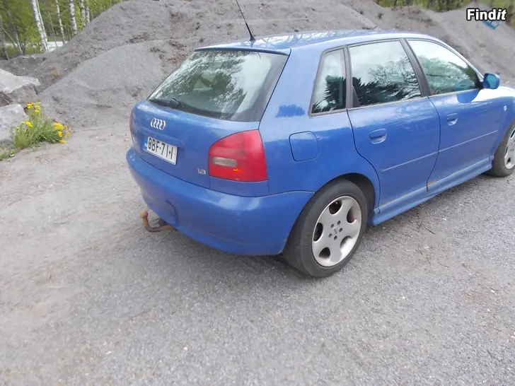 Myydään Audi A3 vm2000 bensav