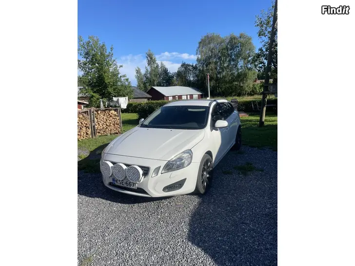 Säljes V60 D2