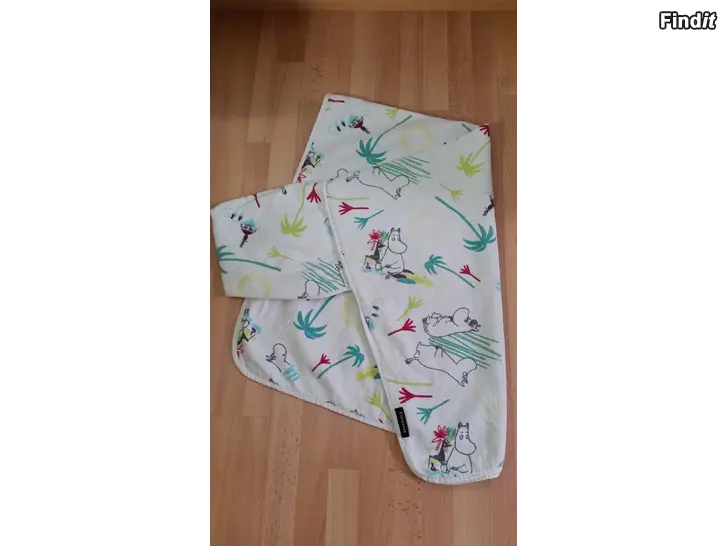 Myydään Finlayson Muumi huppupyyhe 8e