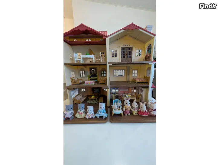Säljes Sylvanian Families hus + 11 figurer, inredning + bil