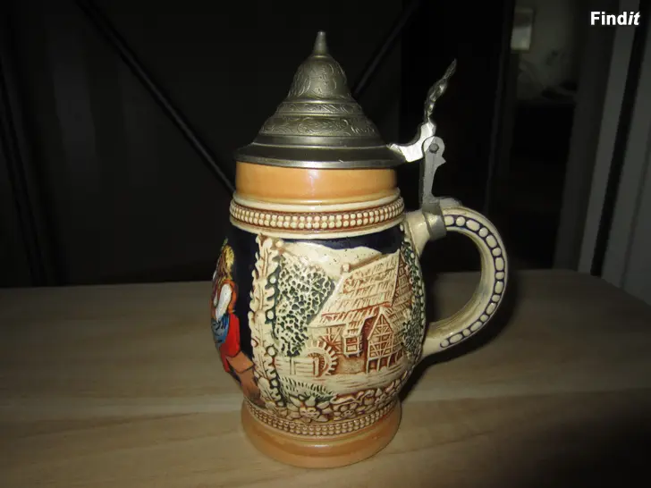 Myydään Vanha tuoppi