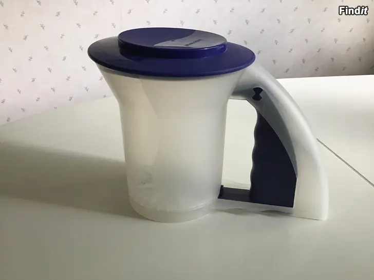 Säljes Tupperware sikt/Sirotusmitta