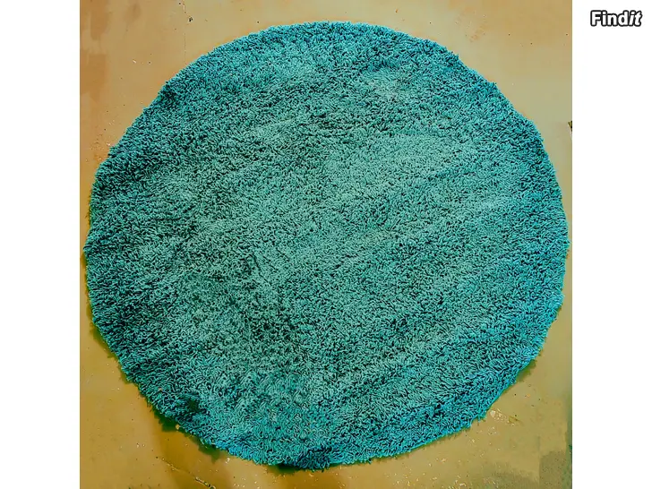 Säljes Diva matta  Sotka 133x133 cm, turkos