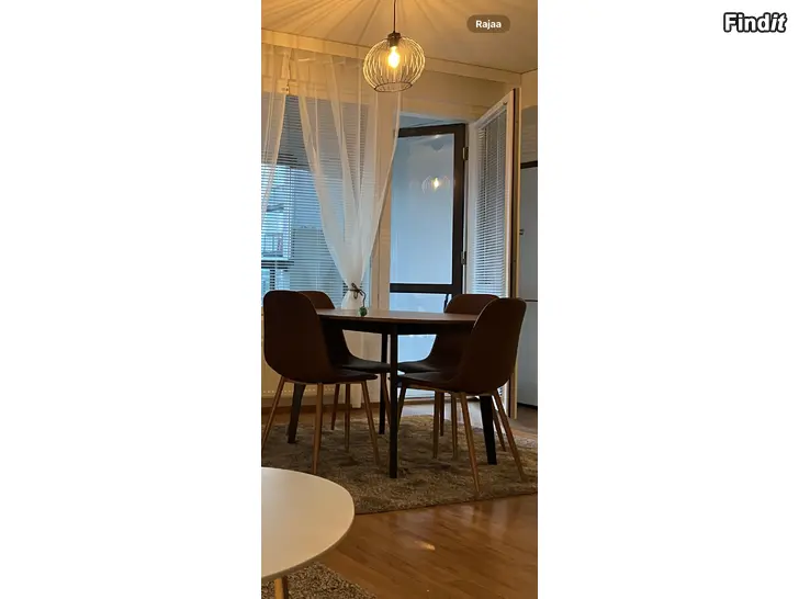 Myydään Ruokailuryhmä ruokapöytä,tuolit