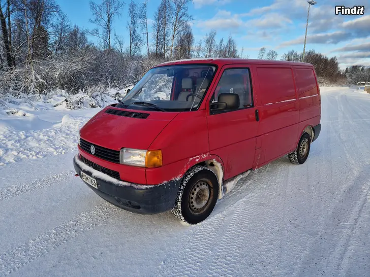 Myydään Vw Transporter t4 1.9td 2000