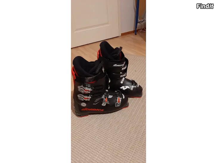Säljes Slalomskor stl 45,5
