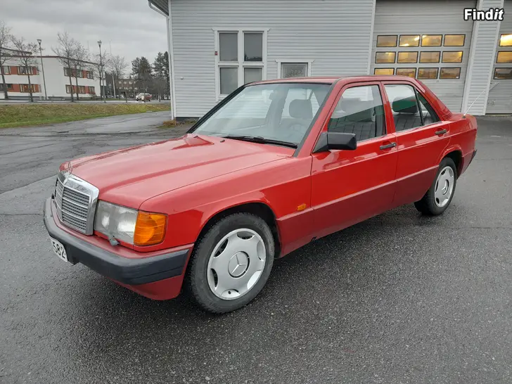 Myydään Mercedes Benz 190 E