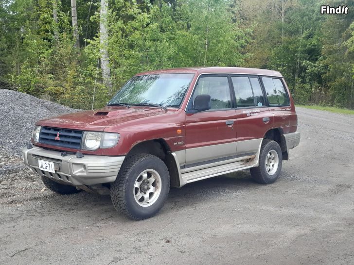 Myydään Mitsubishi Pajero varaosat 1983-2006