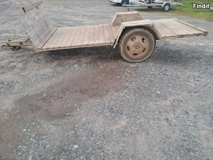Myydään Traktorin kärry