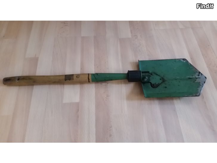 Myydään Kenttälapio taitettava metalli 67cm 10e