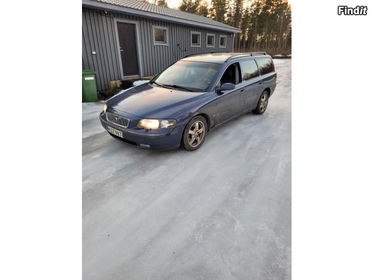 Myydään Volvo V70 AWD