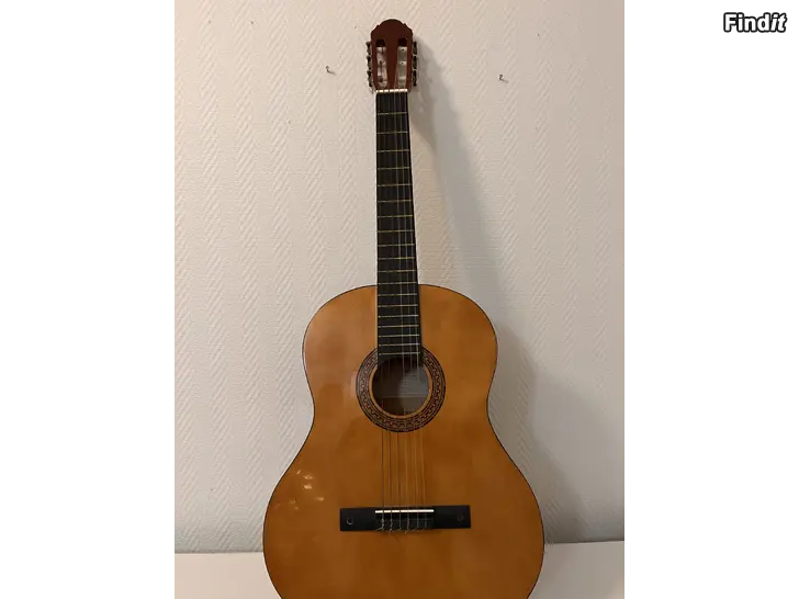 Säljes Gitarr säljes