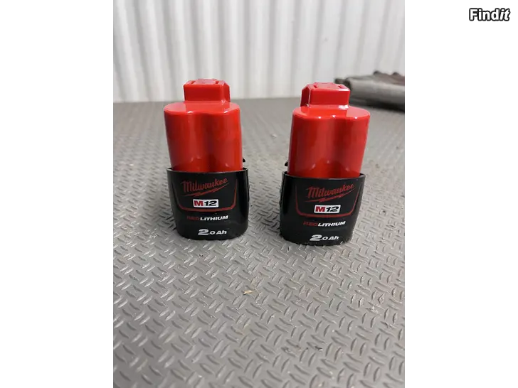 Säljes Milwaukee M12 2ah batterier 2st