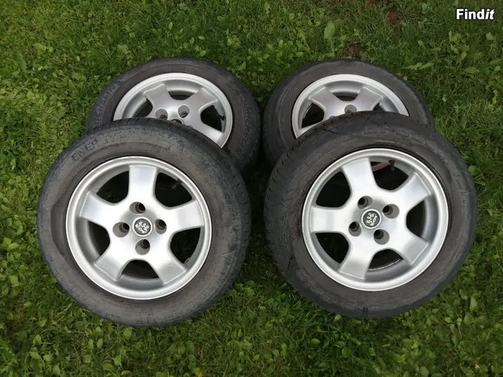 Säljes Sommardäck / Aluminium fälgar 195/65R15