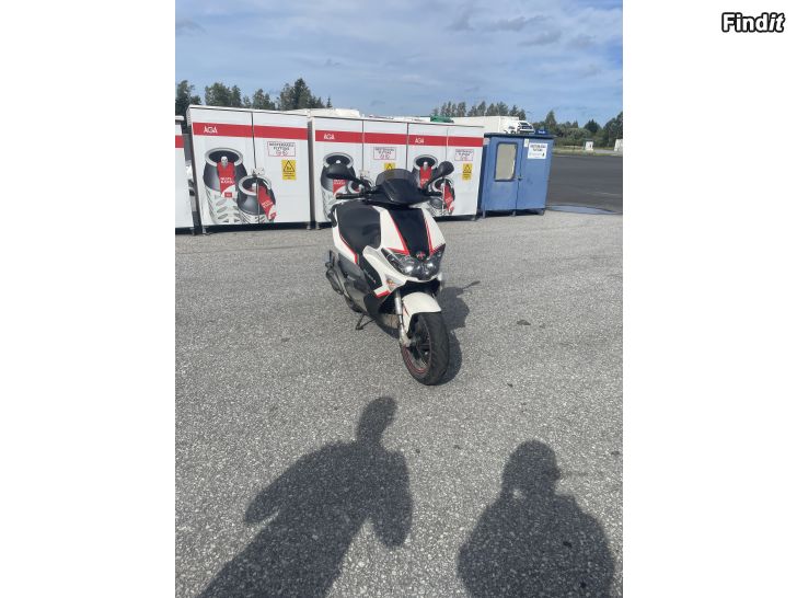 Säljes Gilera runner sp50