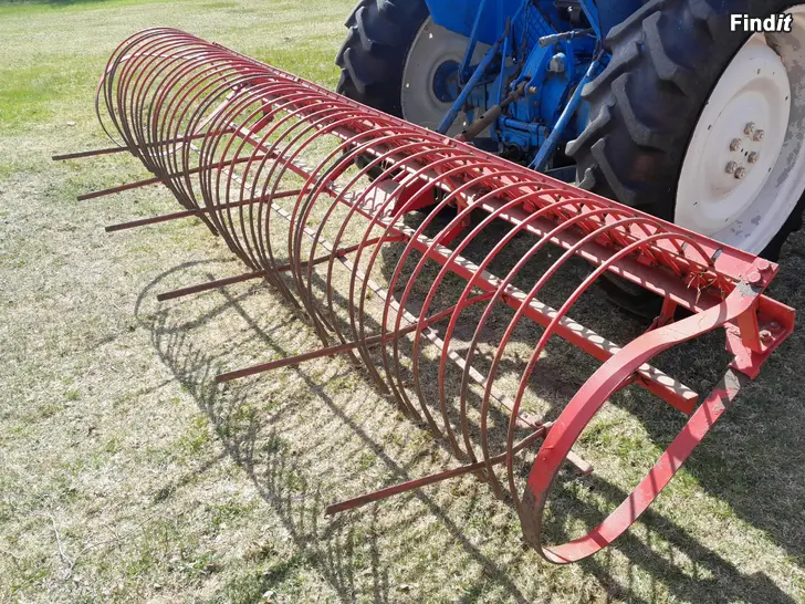 Myydään Traktor höräfsa