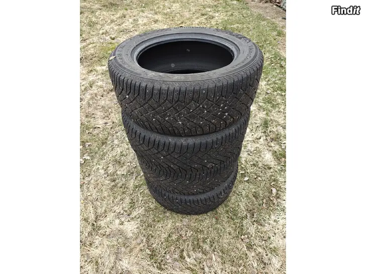 Säljes Däck 255 / 55 R 18