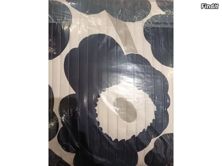 Säljes Marimekko Unikko päiväpeitto