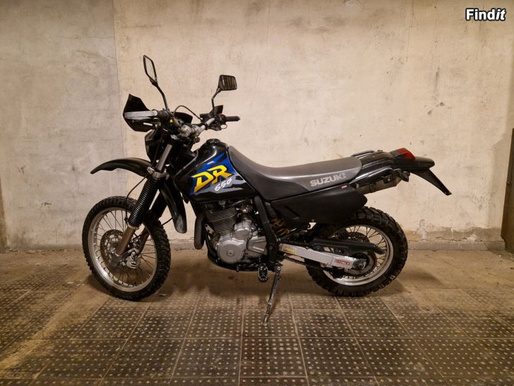 Säljes Suzuki DR 650 SE
