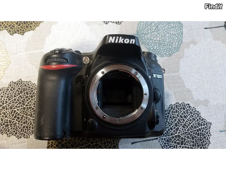 Myydään Nikon D7100 runko SC 24833