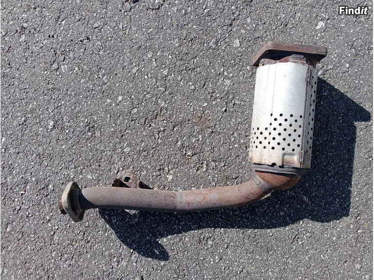 Myydään Citroen C2/C3 1,6 2007 katalysaattori