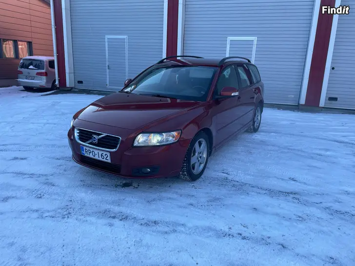 Myydään Volvo V50 1.6d 2010