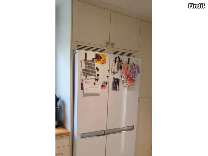 Köpes Köpes väggskåp