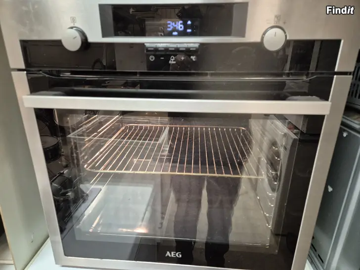 Myydään AEG erillisuuni 60 cm