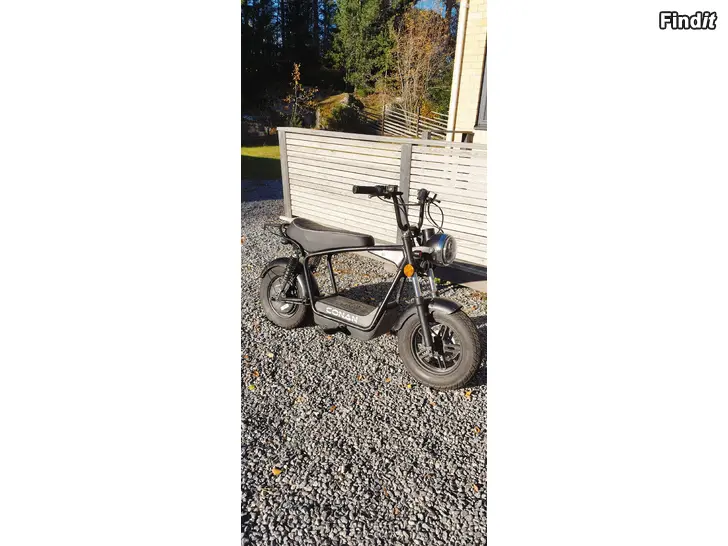 Myydään El scooter Conan E-rock