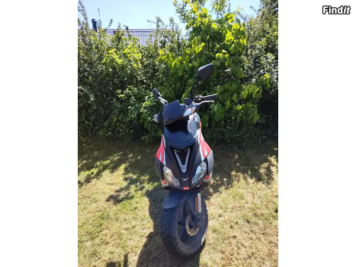 Säljes Aprilla SR 50