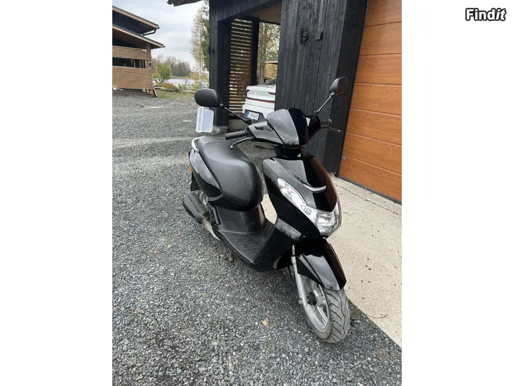 Säljes Peugeot vespa