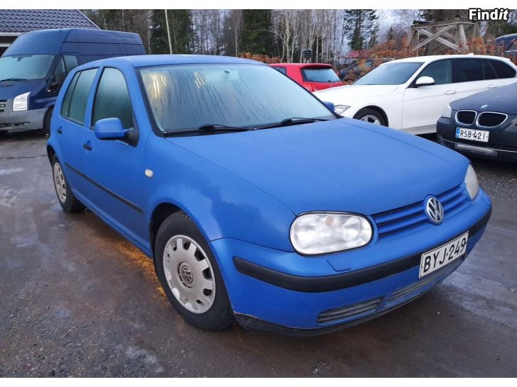 Säljes VW GOLF 2000  Osina-I delar