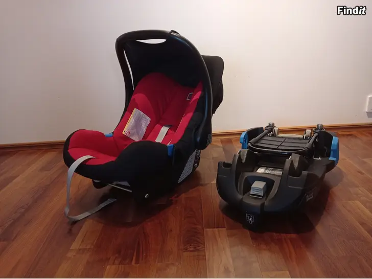 Säljes Britaxbabyskydd + bas har isofix