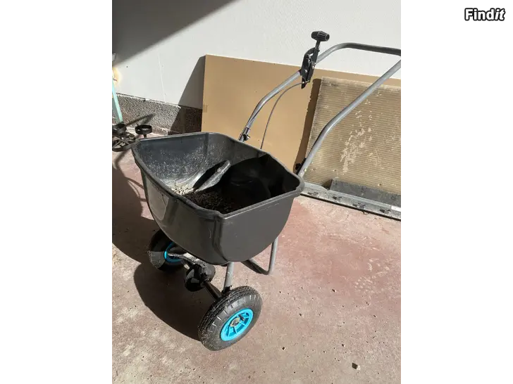 Myydään Tarmo sandspridare