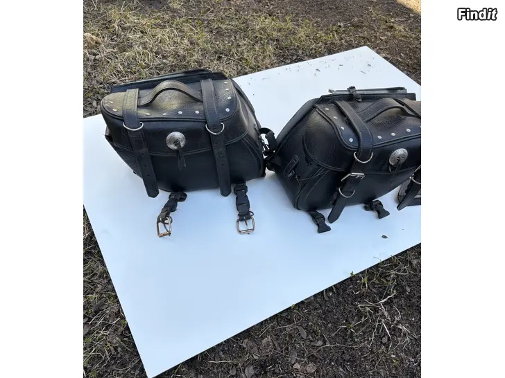 Myydään Sivulaukut