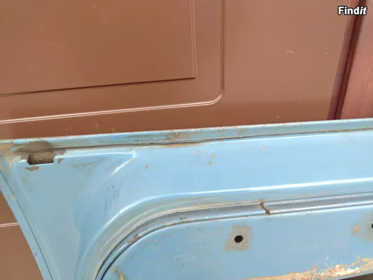 Säljes Volvo 240 höger dörr