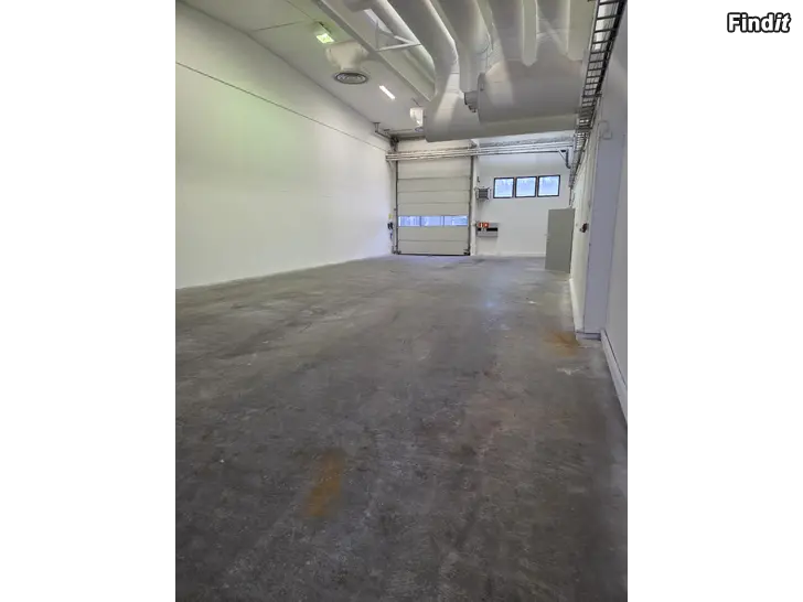 Uthyres Uthyres ca 200m2 varmt utrymme