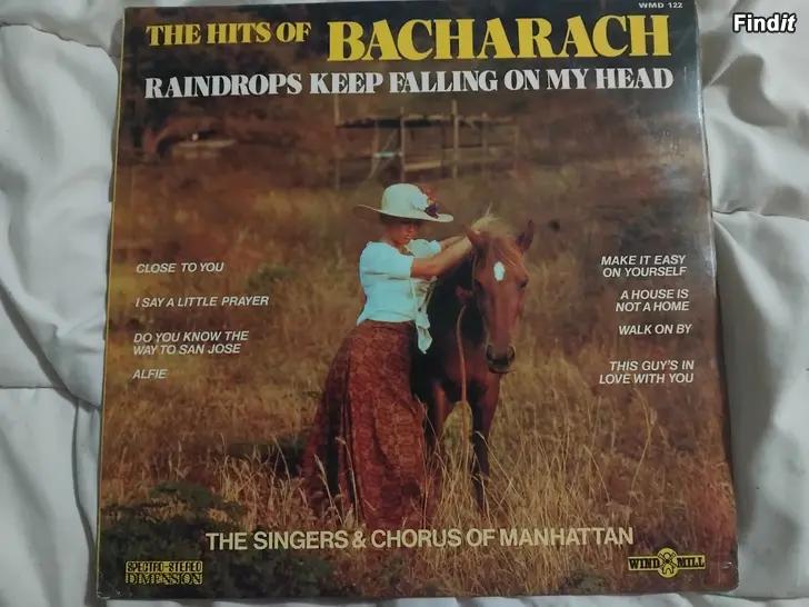 Myydään The hits of Bacharach LP