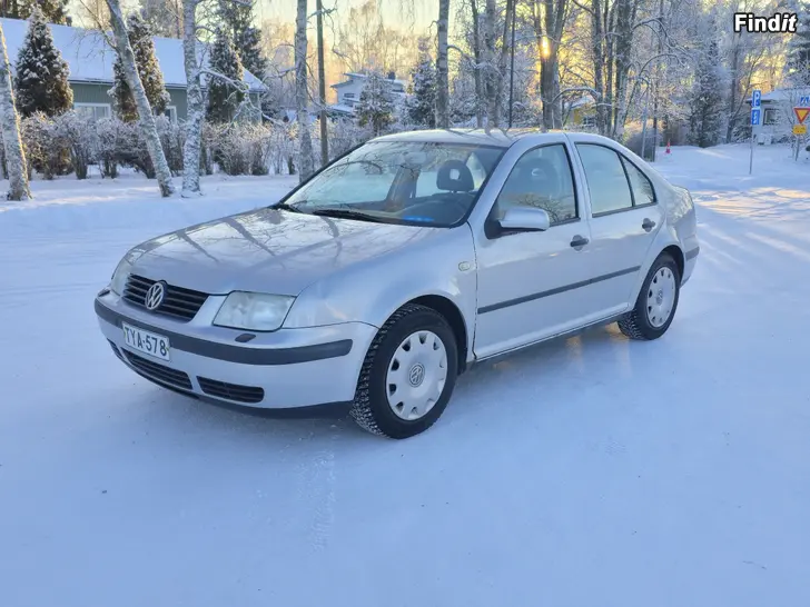 Myydään vw bora 1.6i vm-99