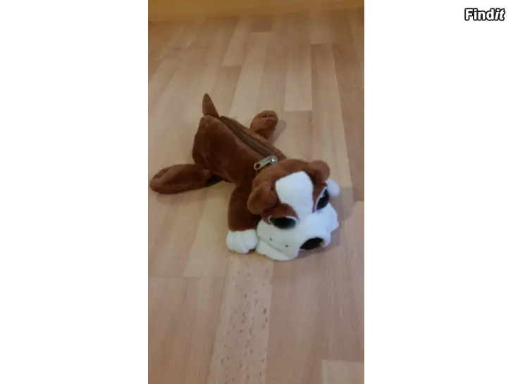 Myydään Penaali pehmokoira 4e