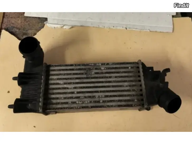 Myydään Välijäähdytin HDI