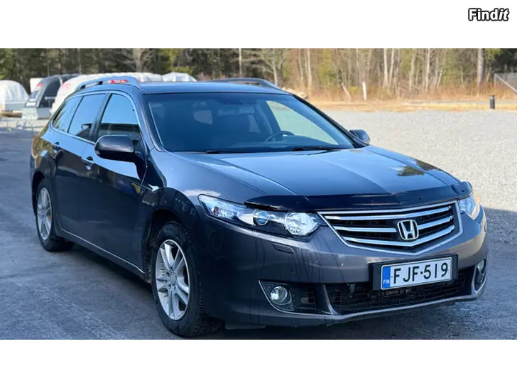 Myydään Honda Accord Tourer DSL 2,2 i-DTEC Elegance Business