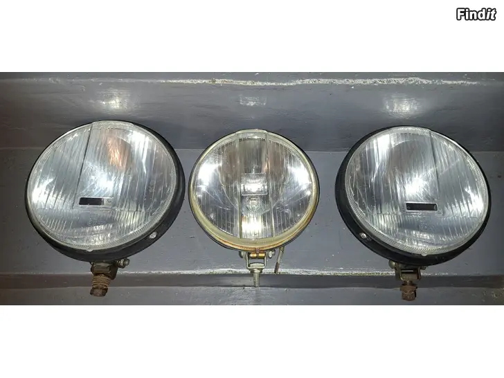 Säljes 3 kpl Bosch vanhaa lisävaloa