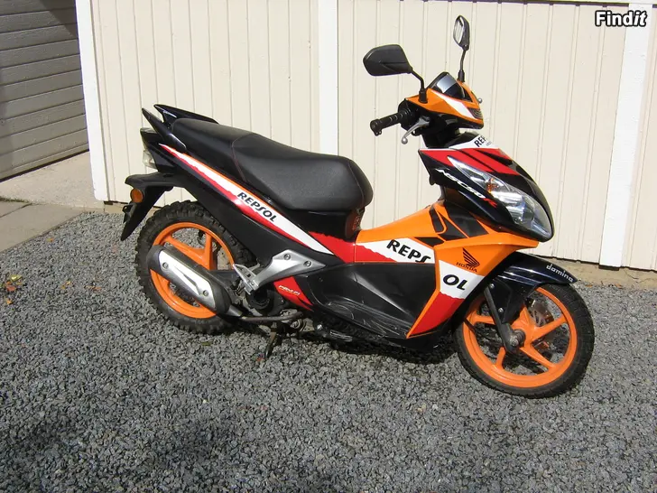 Myydään Honda Repsol nsc50