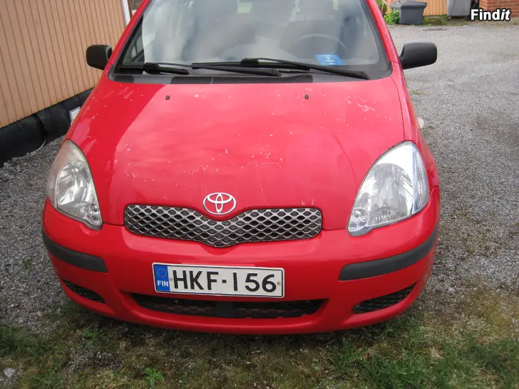 Myydään Toyota Yaris  1.3
