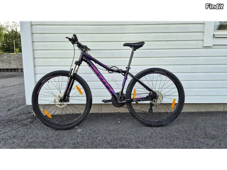 Säljes Scott cykel