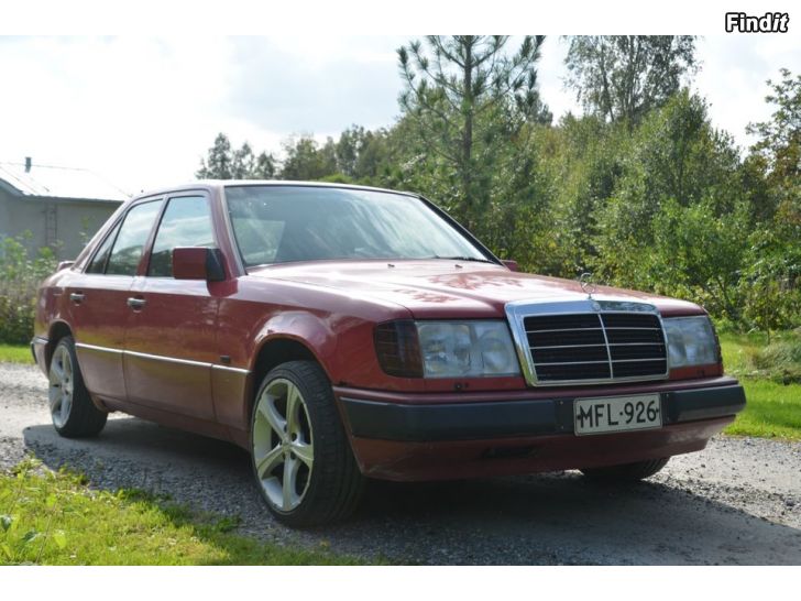 Säljes Mercedes-Benz w124 230e 1989